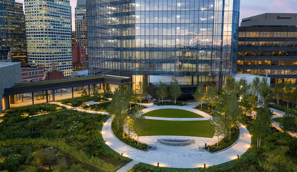 Boston South Station Tower - Rooftop Sky Park