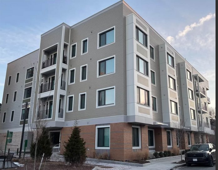 Multi Unit Residential by Nauset Construction